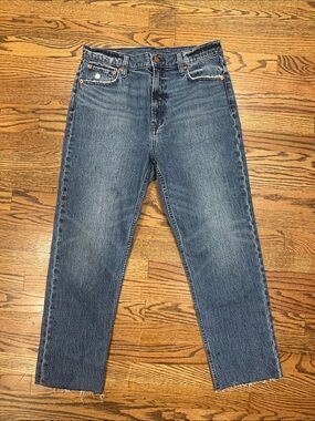 GAP Women’s Cheeky Straight Sky High Straight-Leg Washed Denim Jeans Size  31